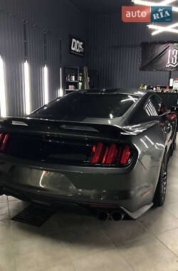 Купе Ford Mustang 2017 в Киеве