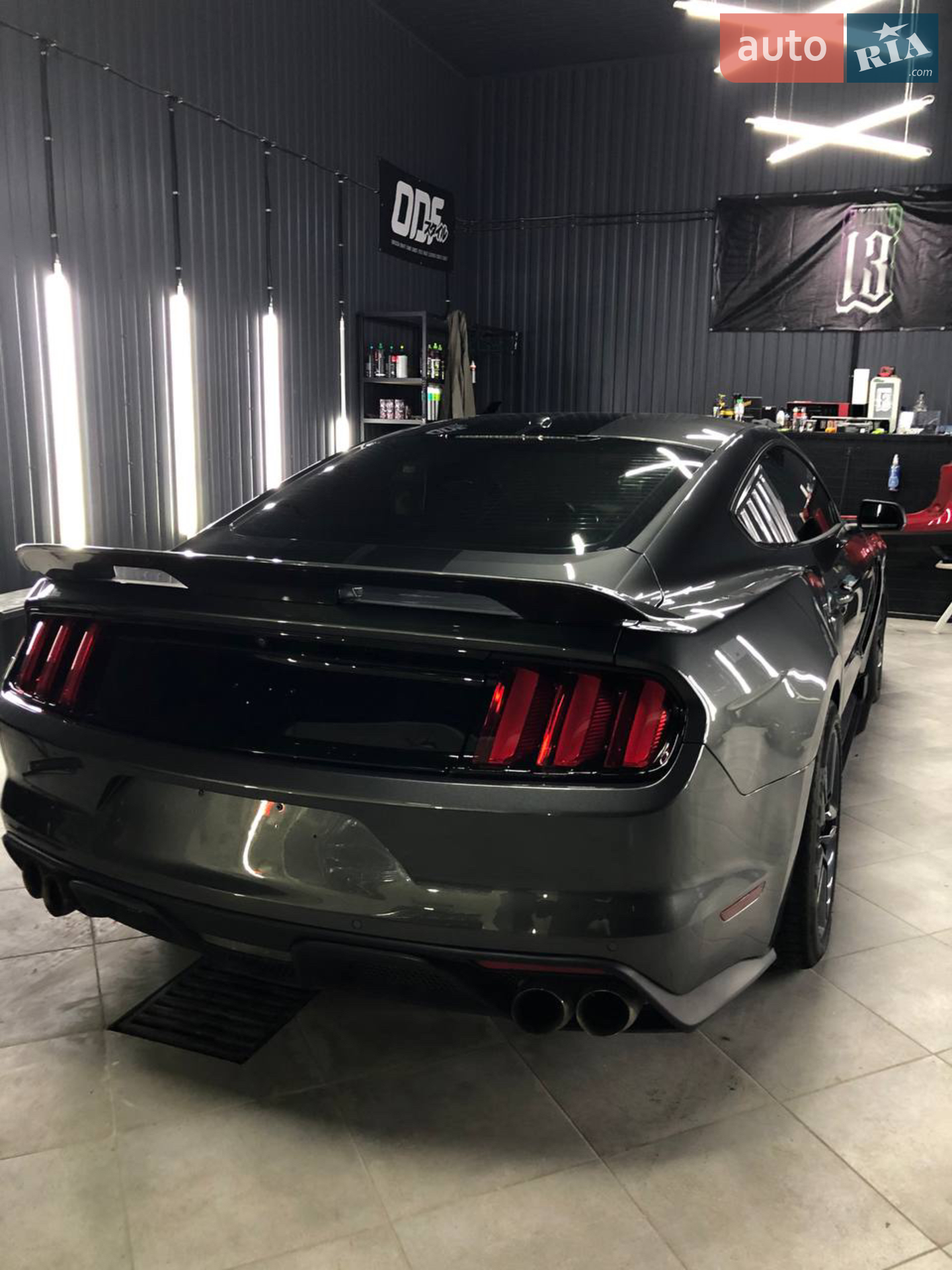 2017 Ford Mustang - мініатюра 7