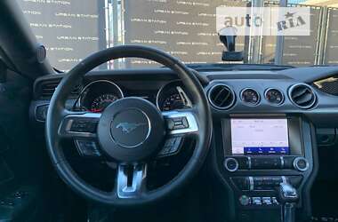 Купе Ford Mustang 2018 в Києві