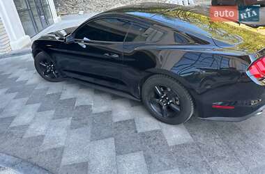 Купе Ford Mustang 2018 в Киеве