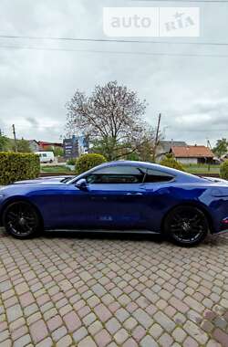 Купе Ford Mustang 2015 в Тячеве