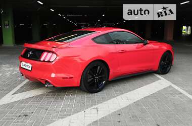 Купе Ford Mustang 2015 в Киеве