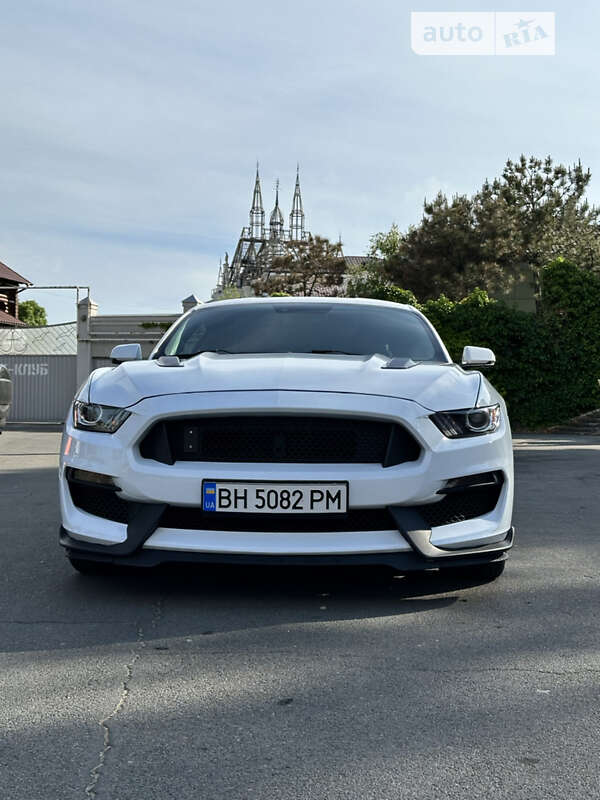 Купе Ford Mustang 2016 в Одесі
