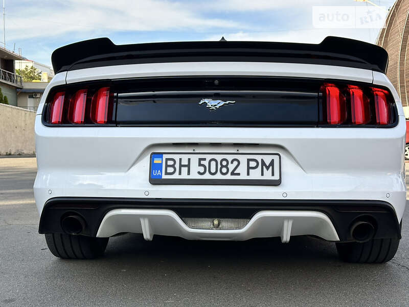Купе Ford Mustang 2016 в Одесі