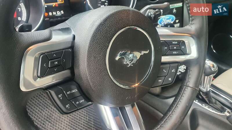 Купе Ford Mustang 2014 в Киеве