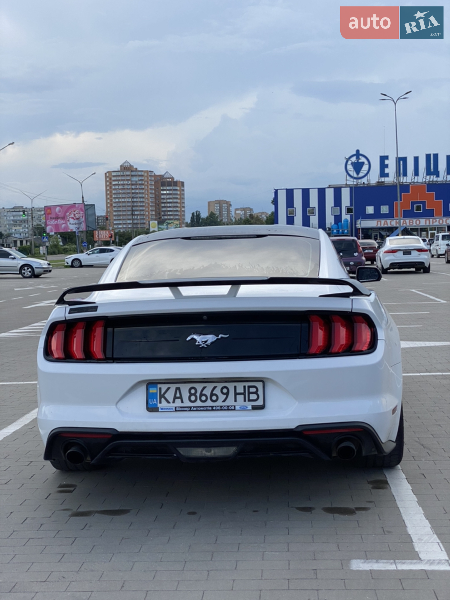 2017 Ford Mustang - мініатюра 8