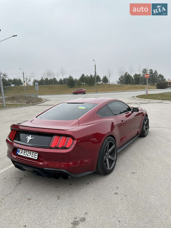 Купе Ford Mustang 2016 в Днепре