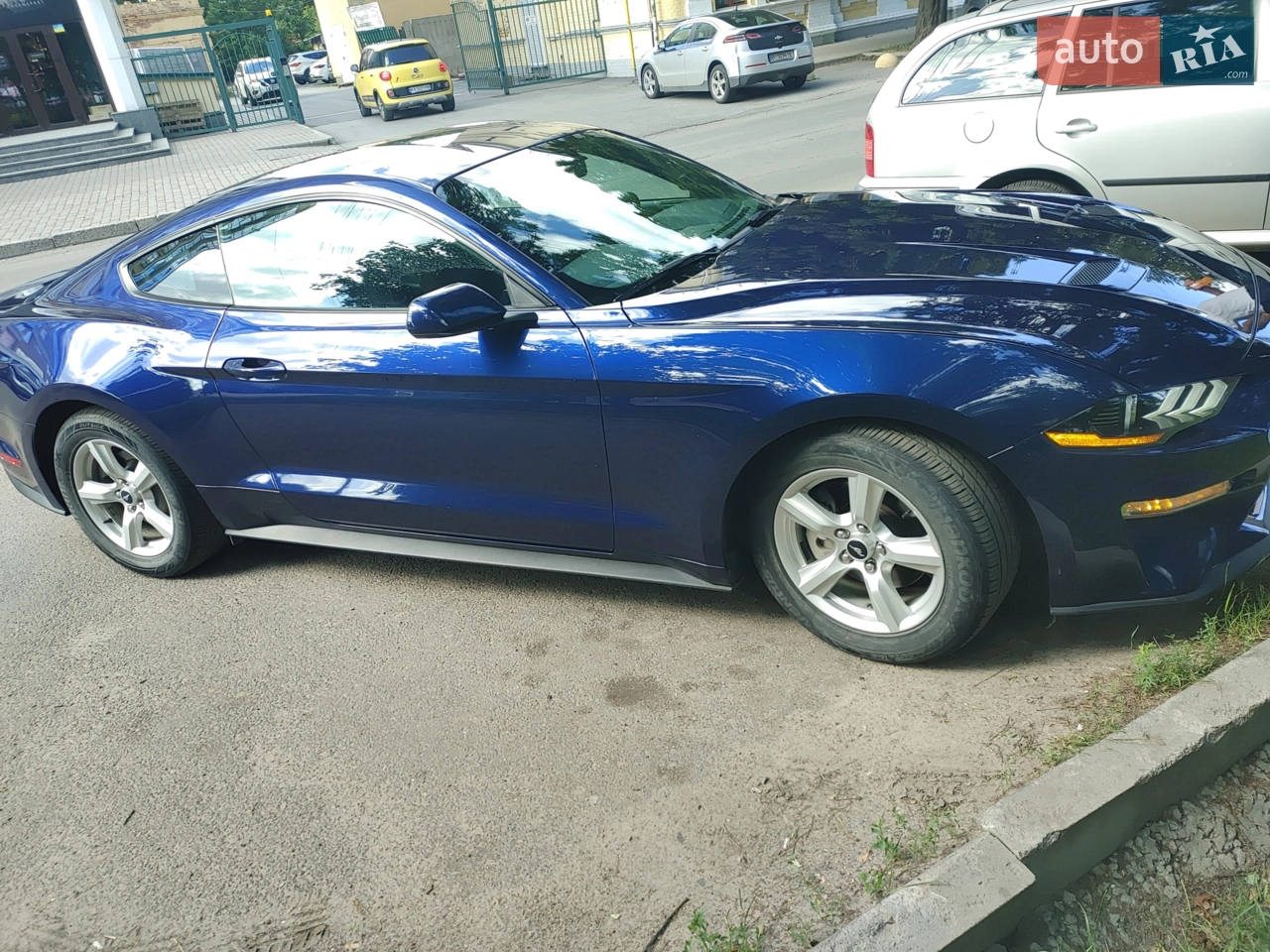 2017 Ford Mustang - мініатюра 6