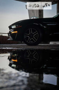 Купе Ford Mustang 2019 в 