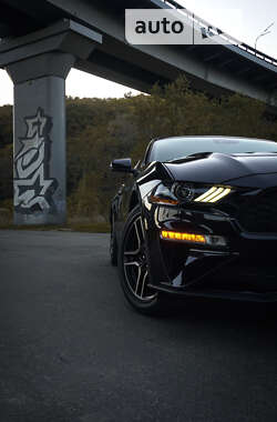 Купе Ford Mustang 2019 в 