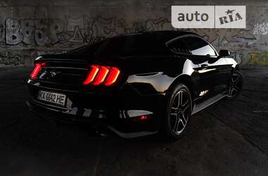 Купе Ford Mustang 2019 в 