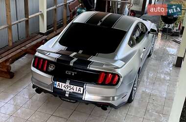 Купе Ford Mustang 2016 в Киеве