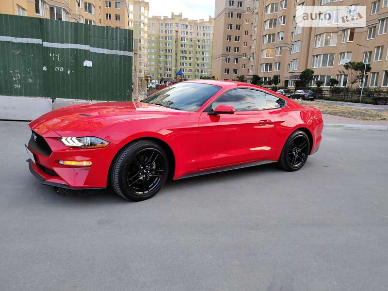 Купе Ford Mustang 2018 в Києві