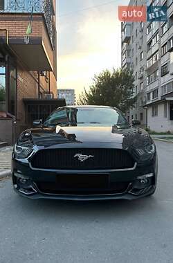 Купе Ford Mustang 2015 в Дніпрі