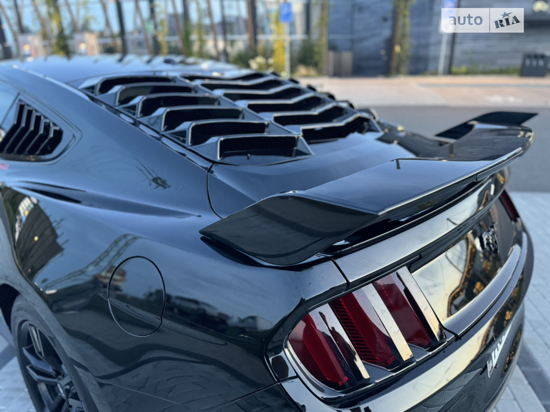 2017 Ford Mustang - мініатюра 8