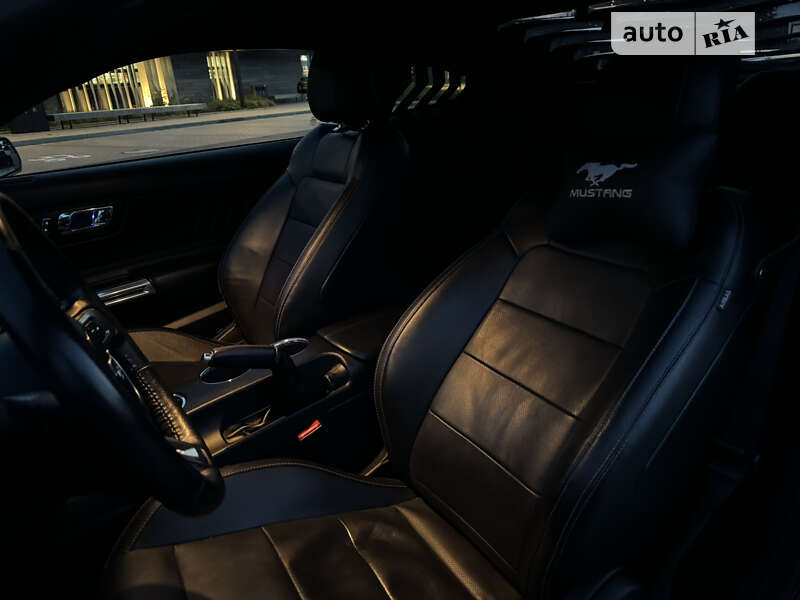 Купе Ford Mustang 2017 в Тячеві