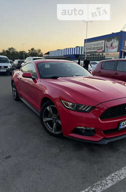 Купе Ford Mustang 2015 в Запорожье