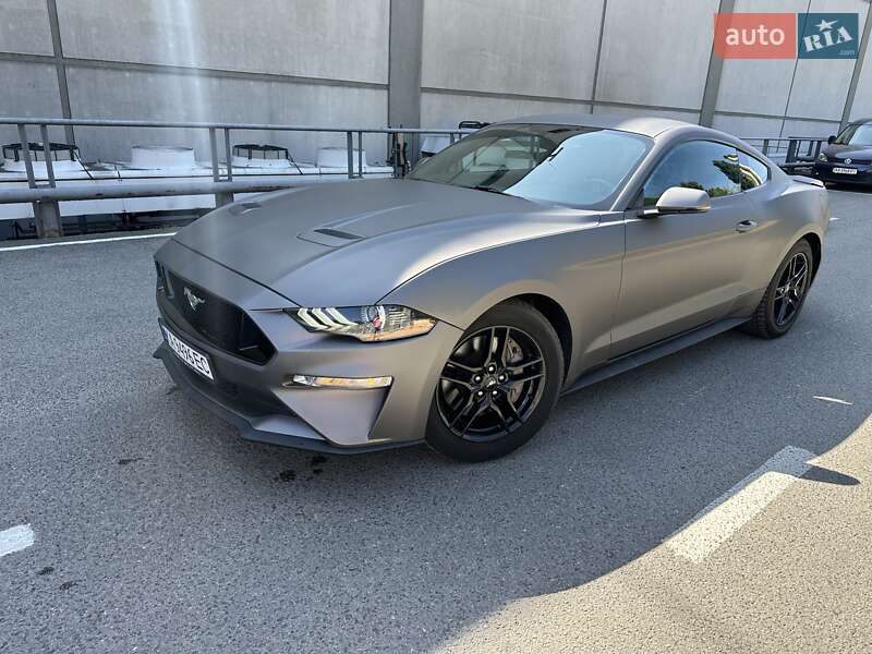 Купе Ford Mustang 2018 в Киеве