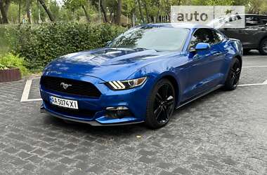 Купе Ford Mustang 2017 в Києві