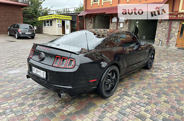 Купе Ford Mustang 2012 в Тернополі