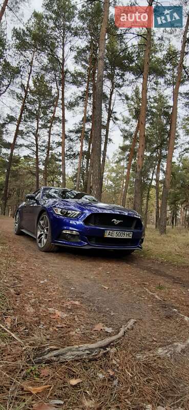 Купе Ford Mustang 2015 в Дніпрі