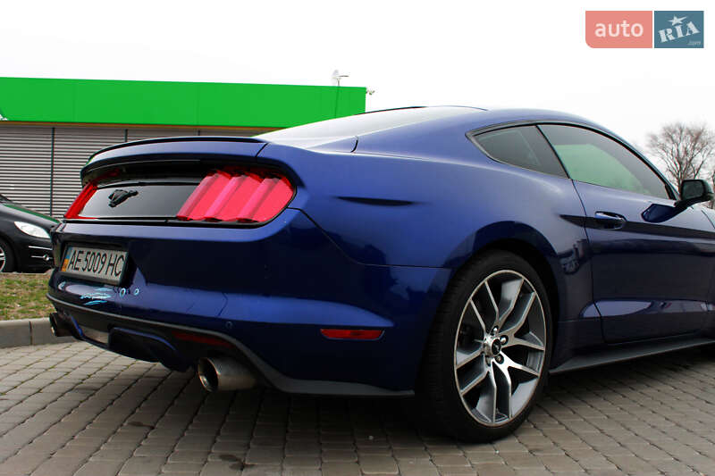 Купе Ford Mustang 2015 в Дніпрі