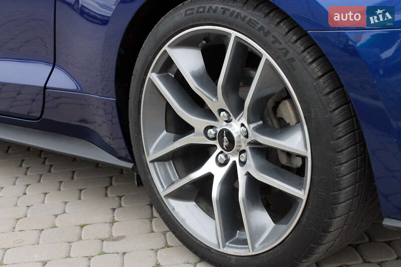 Купе Ford Mustang 2015 в Дніпрі