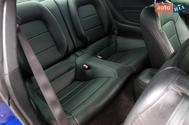 Купе Ford Mustang 2015 в Дніпрі