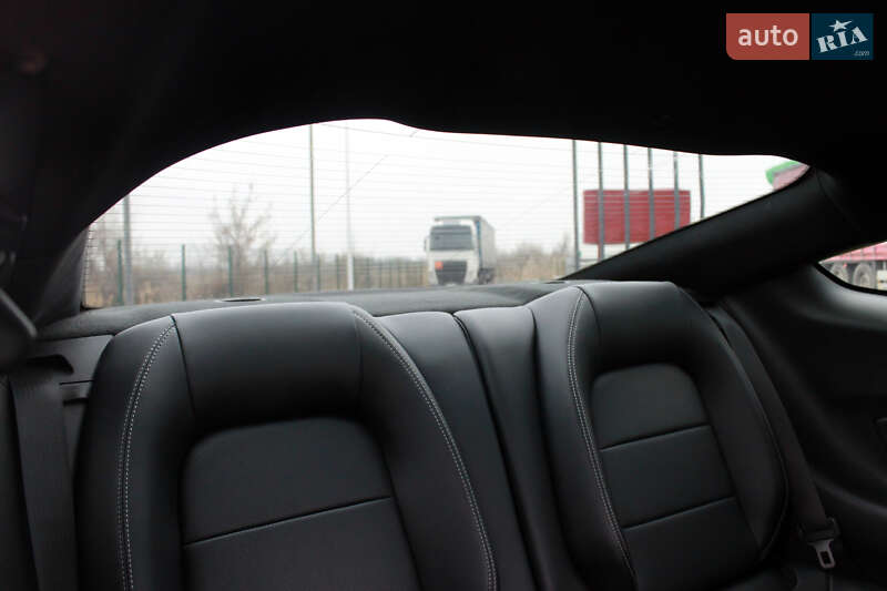 Купе Ford Mustang 2015 в Дніпрі