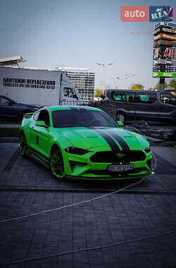 Купе Ford Mustang 2018 в 