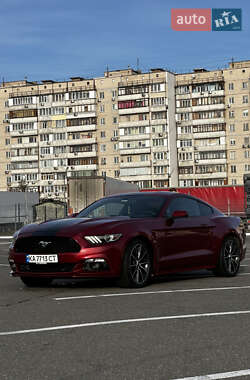 Купе Ford Mustang 2015 в Києві