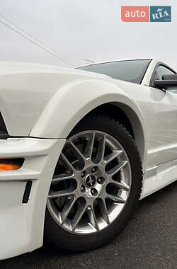 Купе Ford Mustang 2008 в Києві