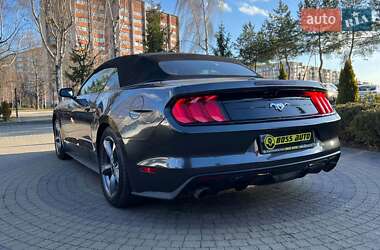 Кабріолет Ford Mustang 2019 в Львові