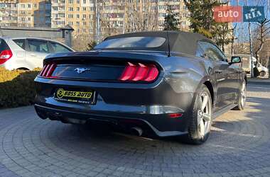 Кабріолет Ford Mustang 2019 в Львові