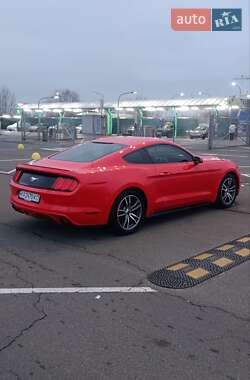 Купе Ford Mustang 2015 в Киеве