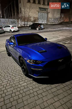 Купе Ford Mustang 2018 в 