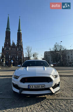 Купе Ford Mustang 2017 в Києві