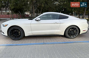 Купе Ford Mustang 2017 в Львове