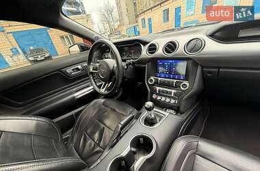 Купе Ford Mustang 2021 в 