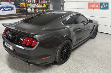 Купе Ford Mustang 2015 в 