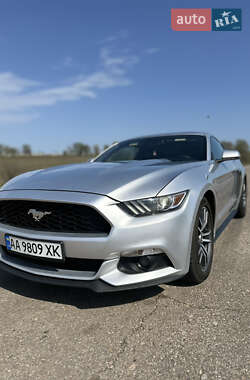 Купе Ford Mustang 2016 в 