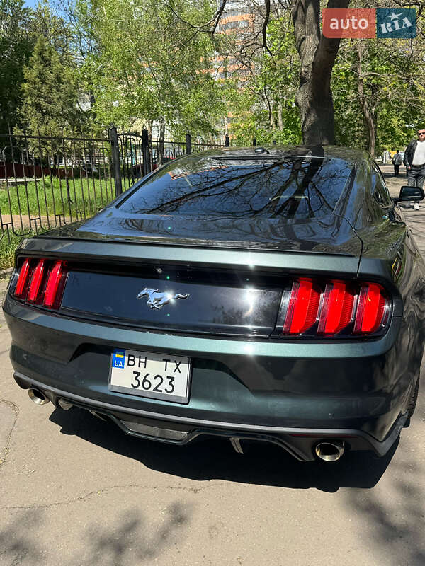 Купе Ford Mustang 2015 в Одессе