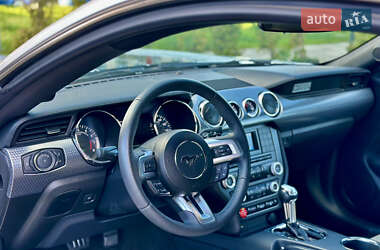 Купе Ford Mustang 2015 в 