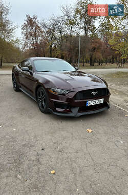 Купе Ford Mustang 2018 в 
