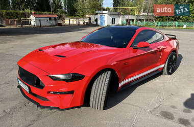 Купе Ford Mustang 2018 в Умани