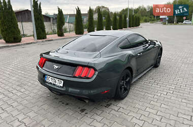 Купе Ford Mustang 2015 в 