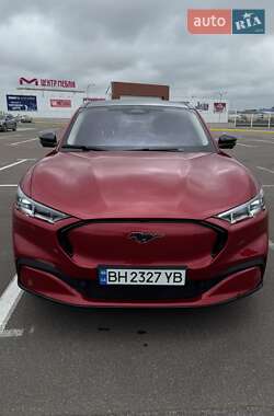 Внедорожник / Кроссовер Ford Mustang 2023 в 