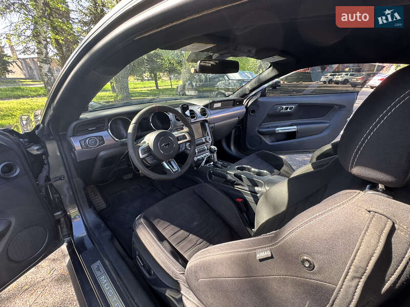 Купе Ford Mustang 2017 в Черкассах