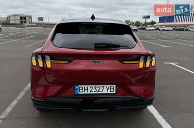 Внедорожник / Кроссовер Ford Mustang 2023 в 
