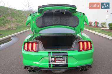 Купе Ford Mustang 2019 в 
